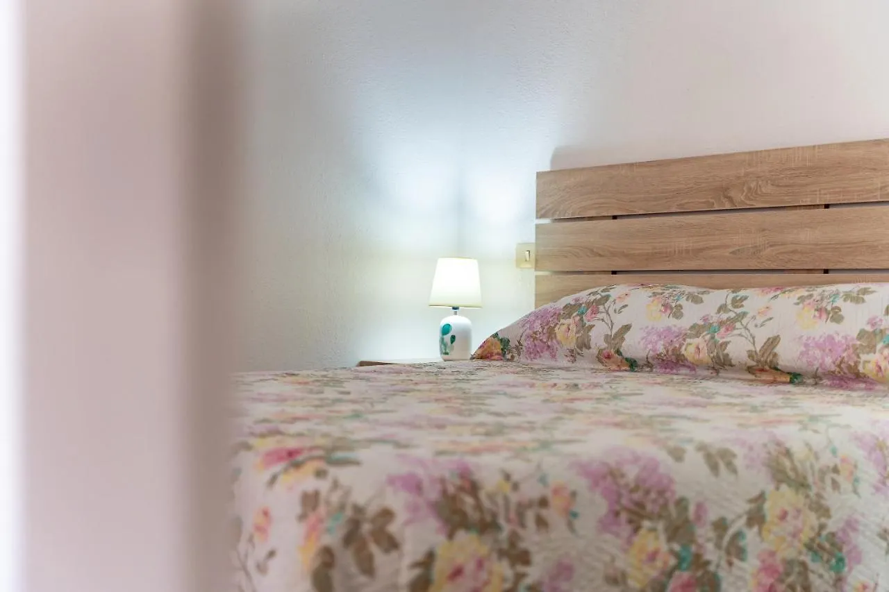 Sea Shell Isola Rossa Appartement